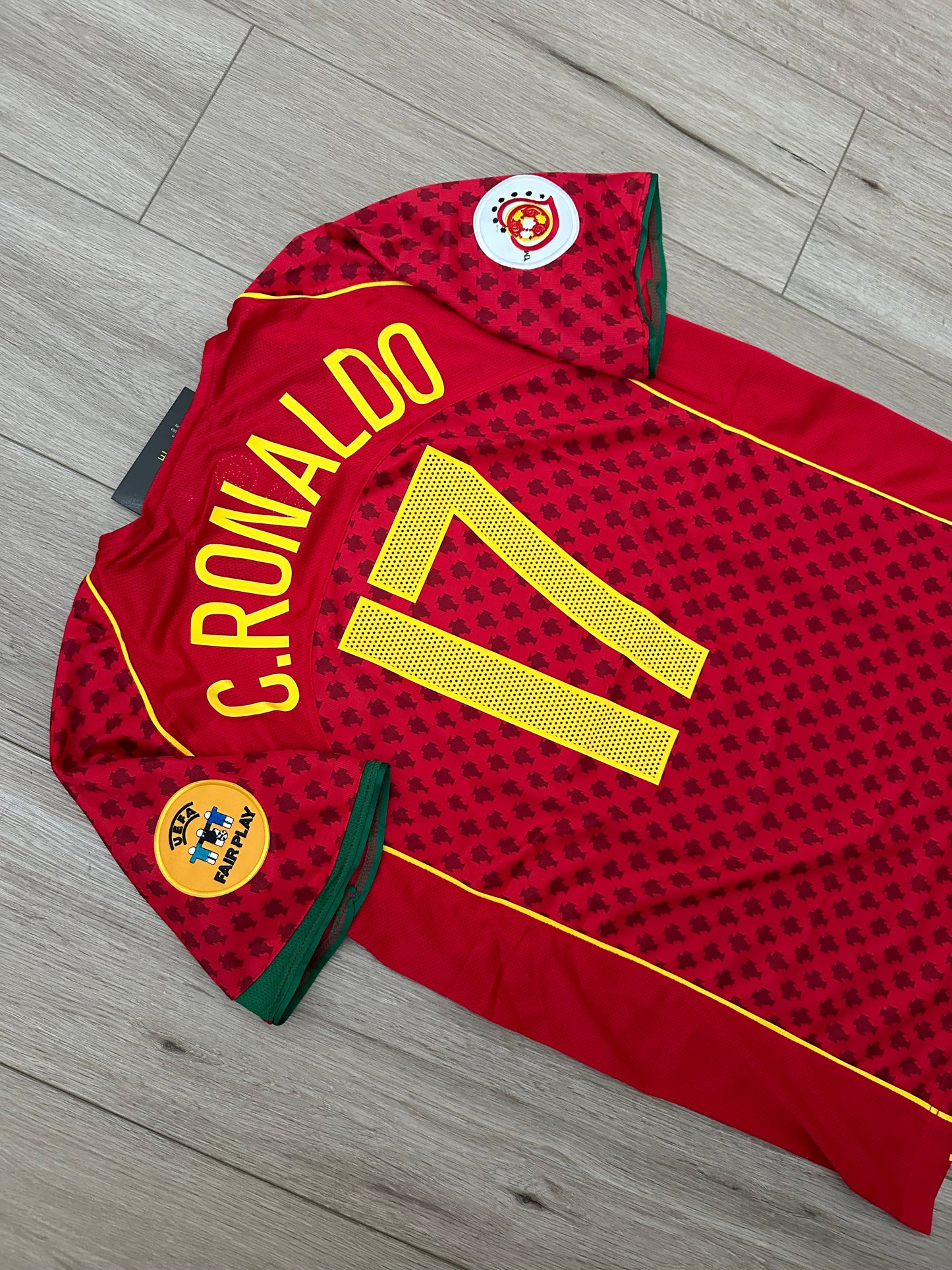 Portugal 2004 Home Retro Soccer Jersey – Cristiano Ronaldo #17 – Euro Final – Red – Men’s