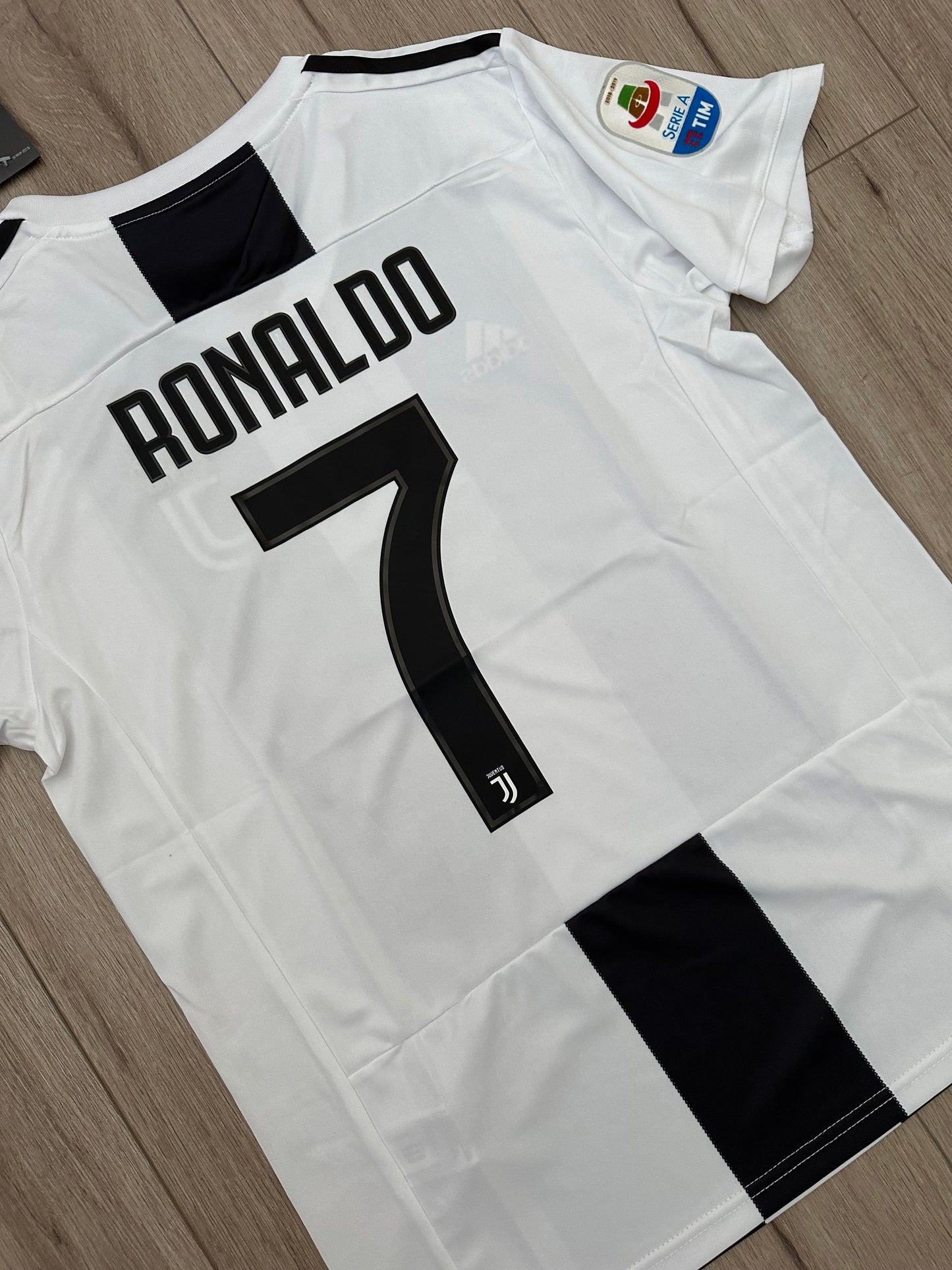Juventus Cristiano Ronaldo Soccer Jersey 2018/19 Home Men