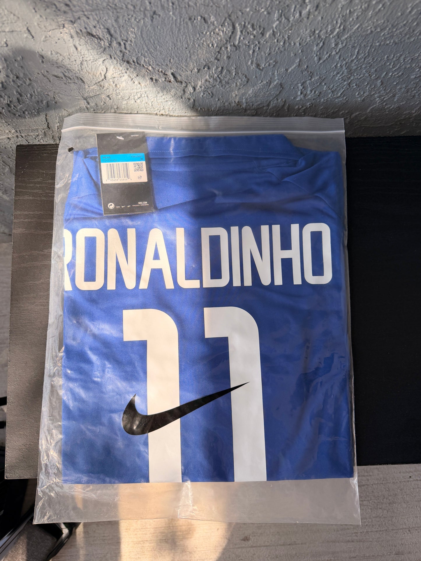 Brazil Retro Jersey 2002 World Cup Away Blue – Ronaldinho #11 – Men’s