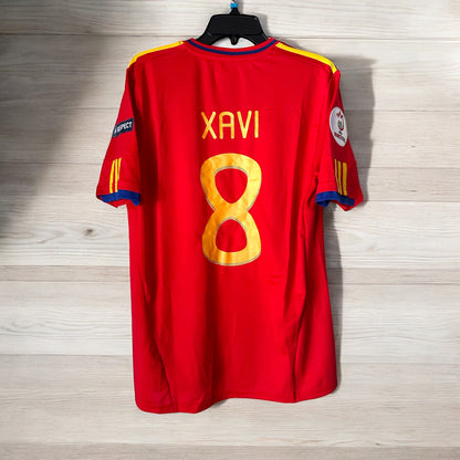 Spain 2008 Home Retro Soccer Jersey – Xavi Hernandez #8 – Euro – Red – Men’s