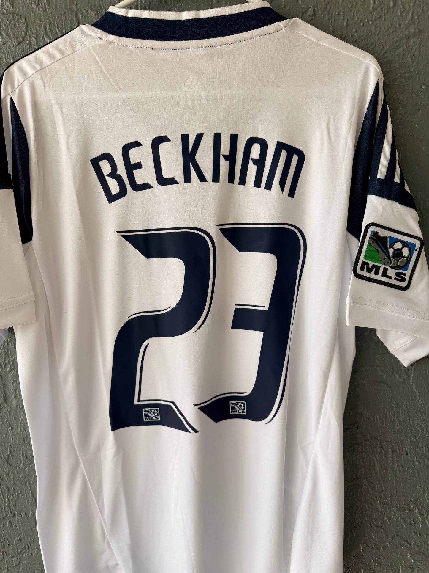 LA Galaxy 2012 Home Retro Soccer Jersey – David Beckham #23 – White – Men’s