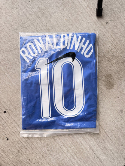Brazil Ronaldinho #10 2006 Away Blue Retro Soccer Jersey Men