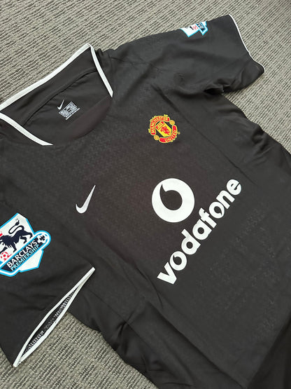 Manchester United 2003/04 Away Retro Soccer Jersey – Cristiano Ronaldo #7 – Men’s