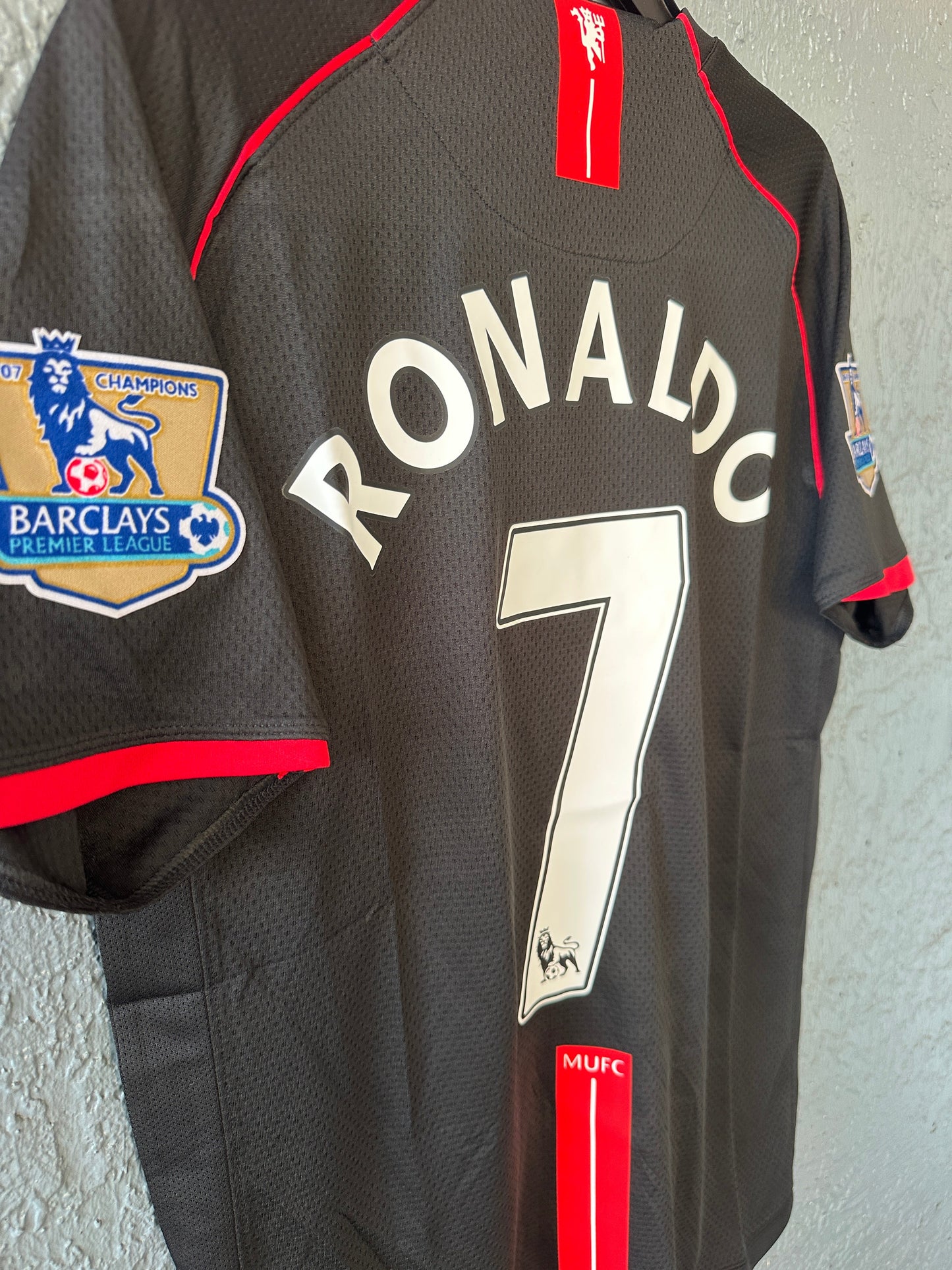 Manchester United Retro 2008 Cristiano Ronaldo #7 Away Black Soccer Jersey Men