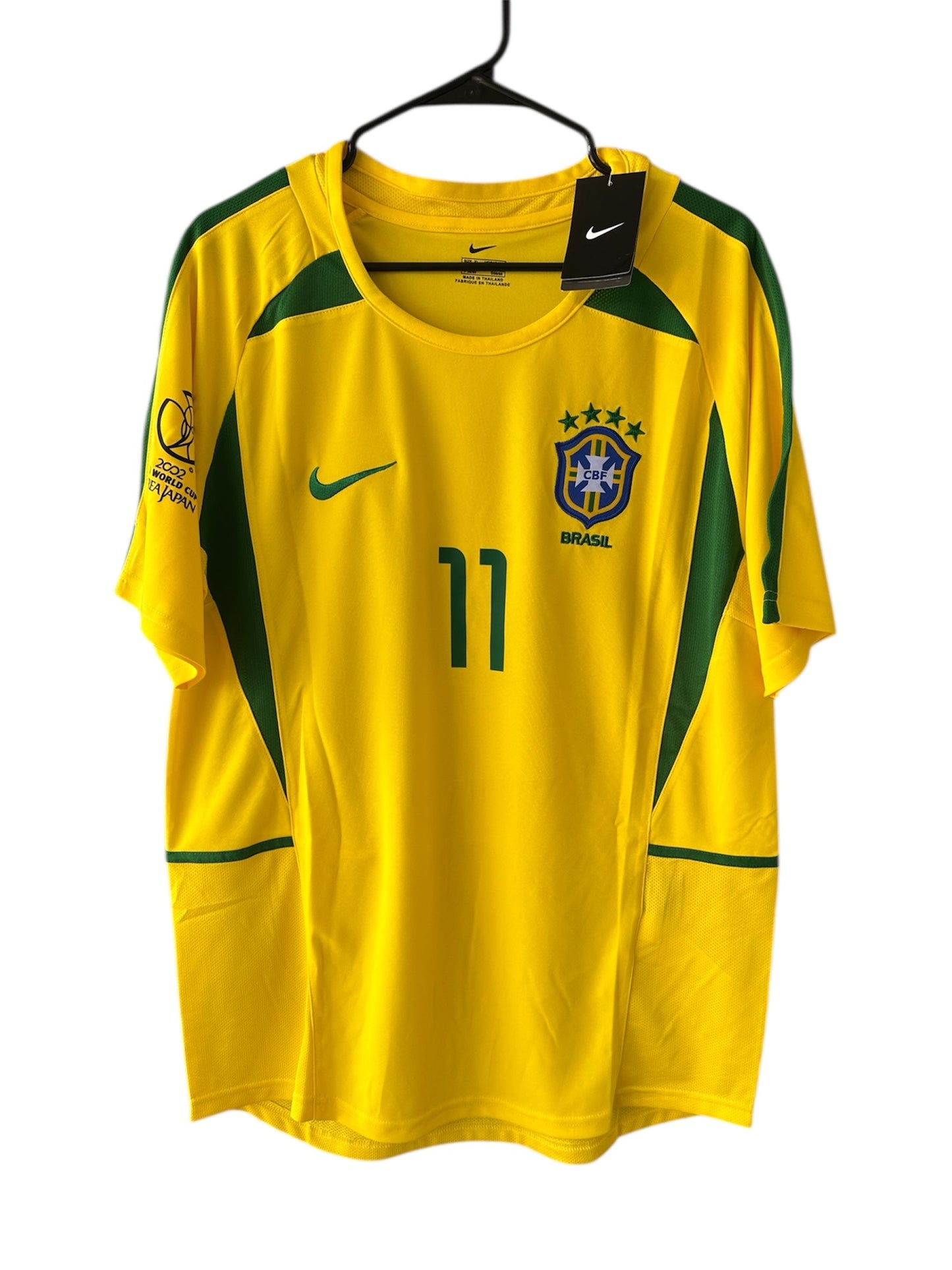 Brazil 2002 Home Retro Soccer Jersey – Ronaldinho #11 – World Cup – Yellow – Men’s