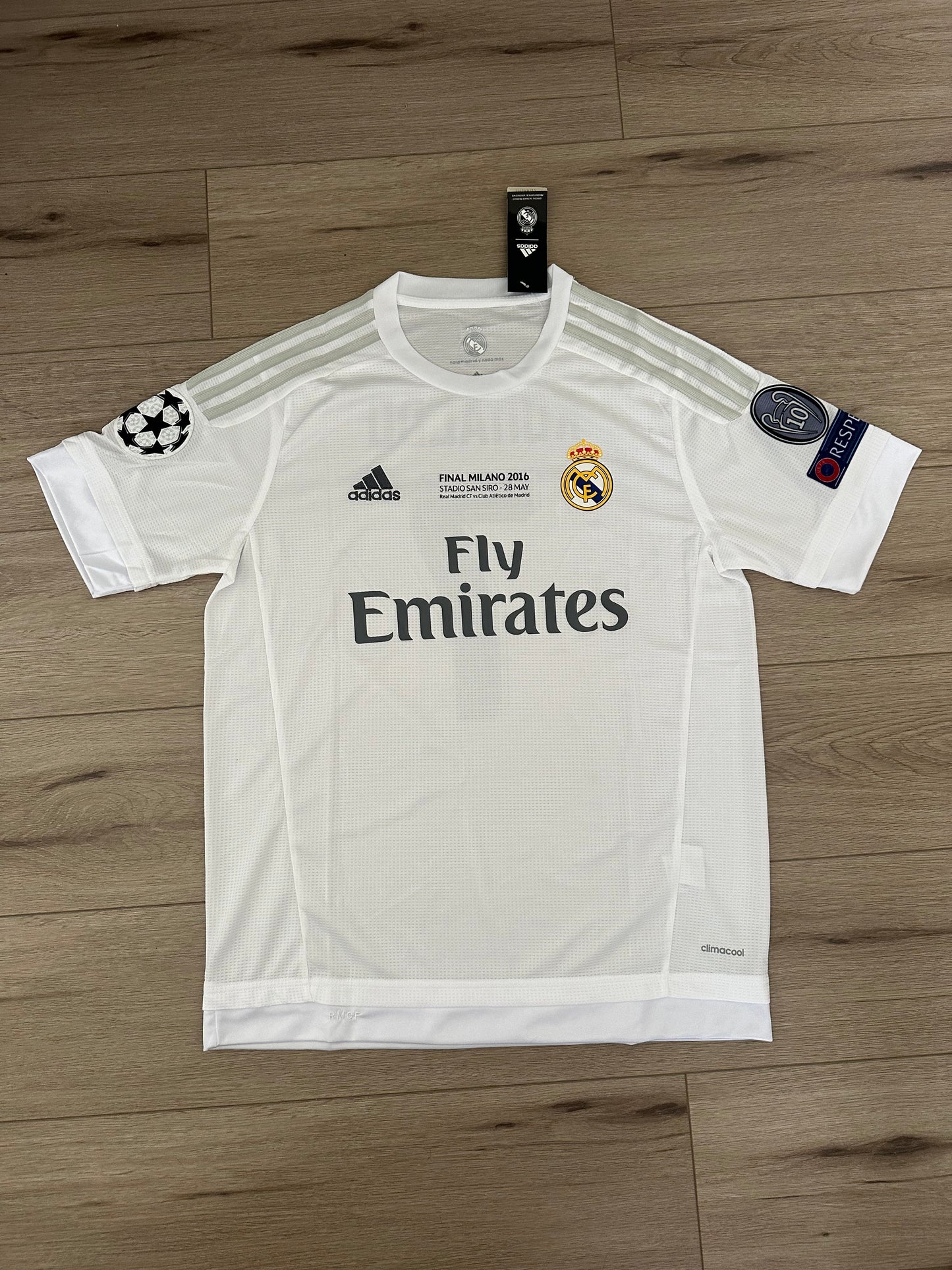 Real Madrid Cristiano Ronaldo #7 Soccer Jersey 2016 Home White Men