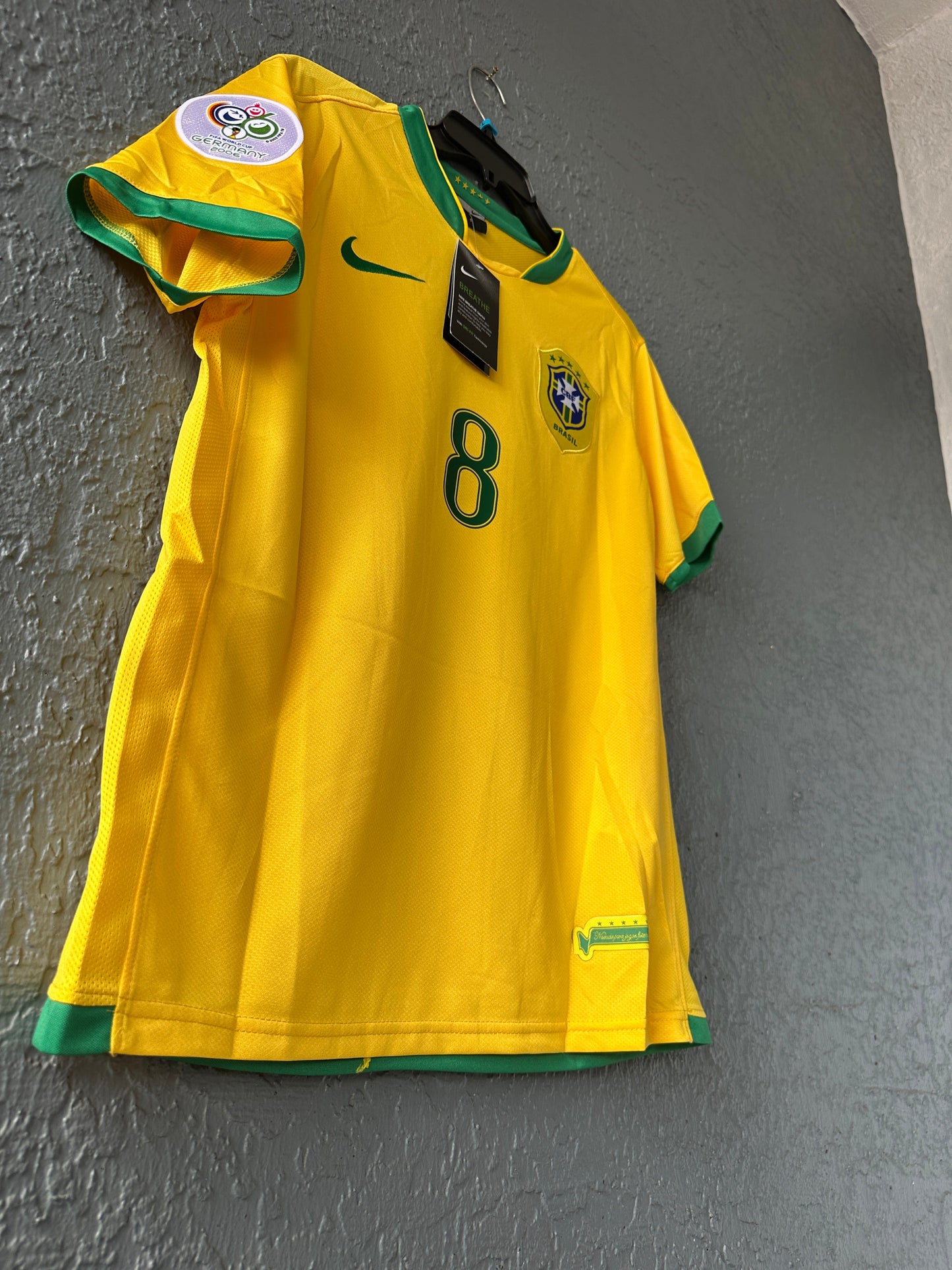 Brazil Soccer Jersey 2006 World Cup Home Yellow – Kaka #8 – Men’s