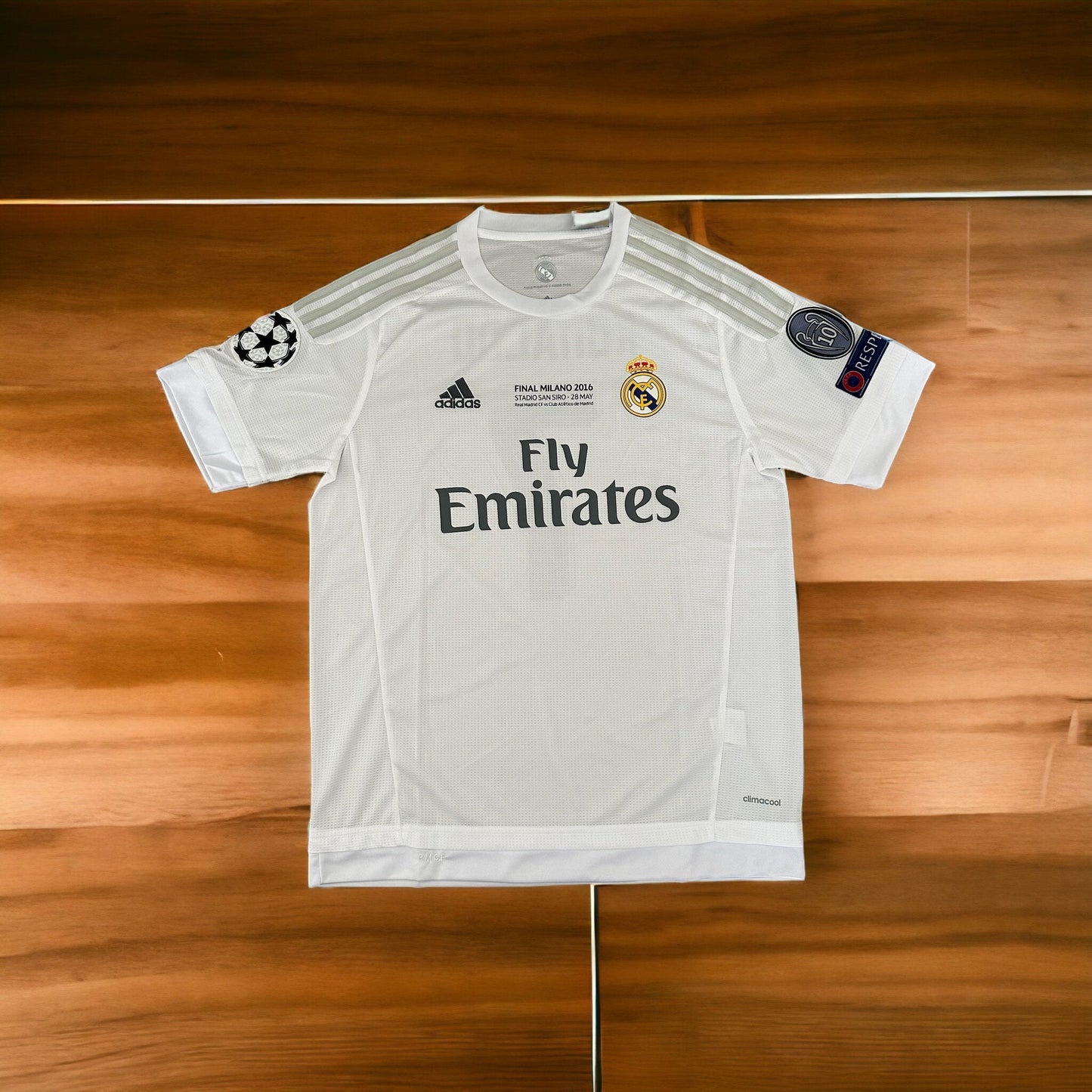 Real Madrid Cristiano Ronaldo #7 Soccer Jersey 2016 Home White Men