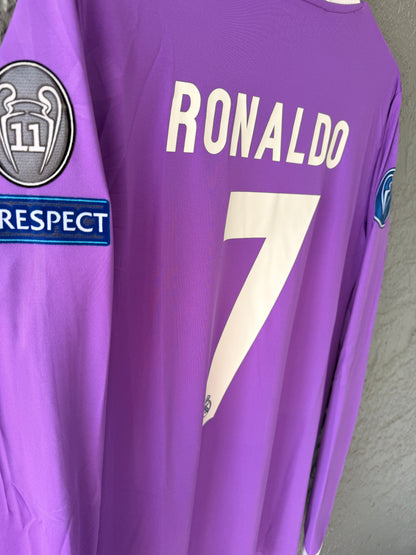 Real Madrid 2017 UCL Final Retro Soccer Jersey – Cristiano Ronaldo #7 – Purple – Men’s