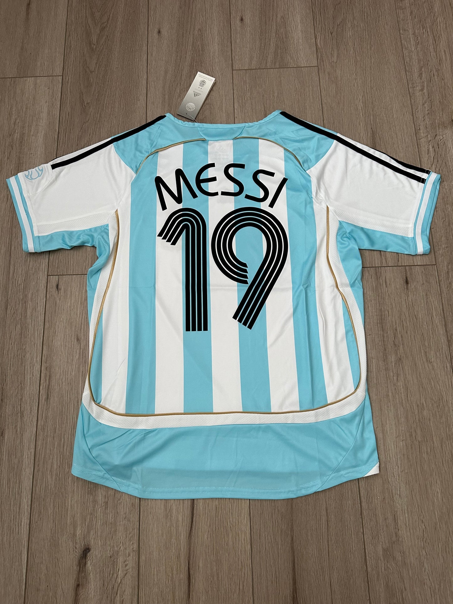 Argentina 2006 Home Retro Soccer Jersey – Lionel Messi #19 – Men’s