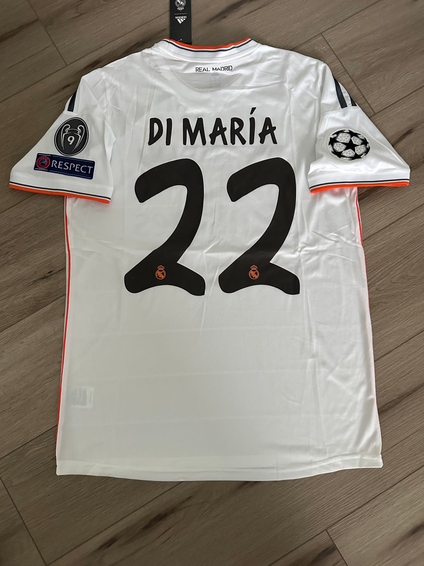 Real Madrid Angel Di Maria #11 2013/14 Home Retro Soccer Jersey Men