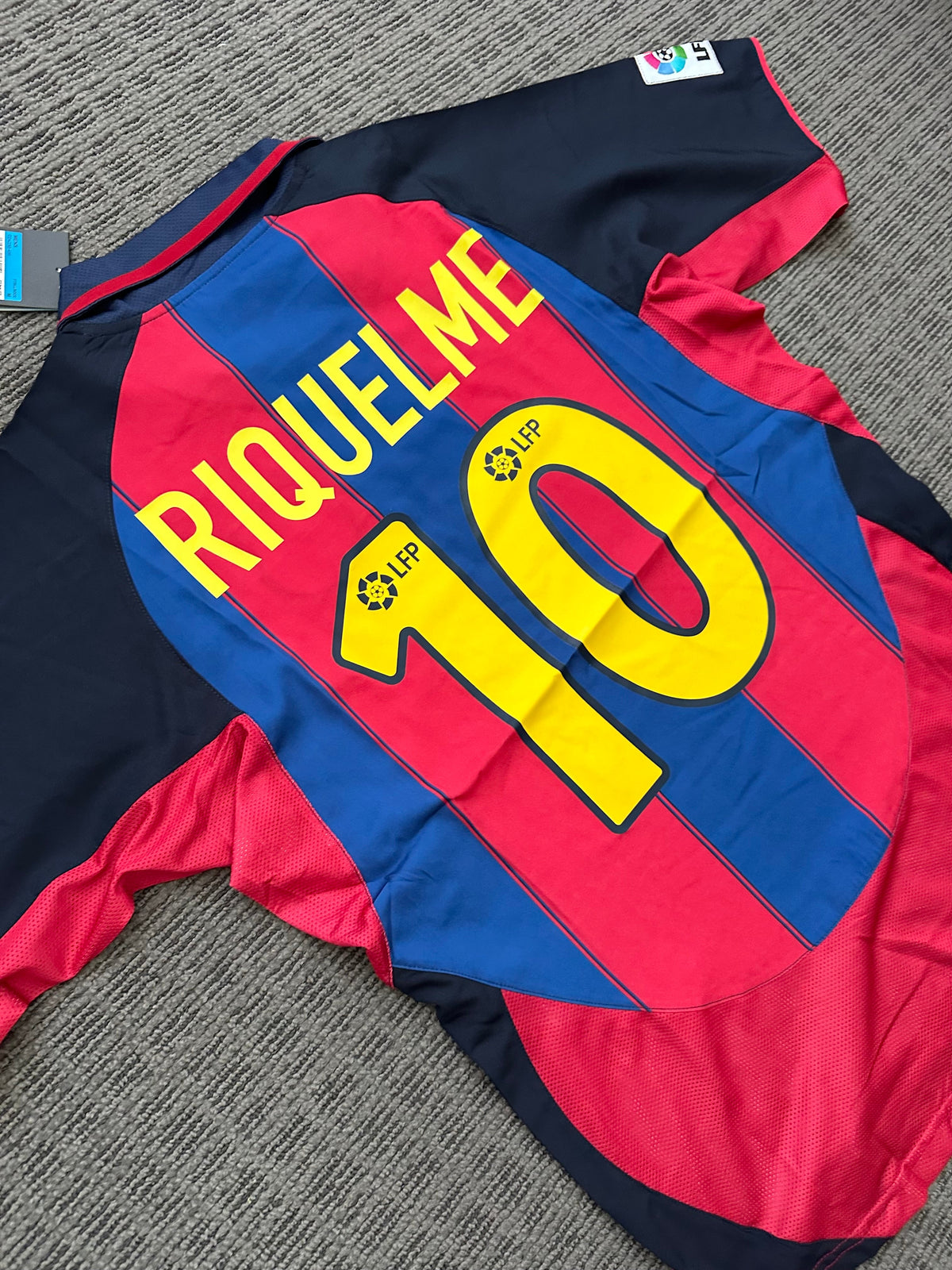 Barcelona Juan Roman Riquelme #10 2003/04 Home Blue Red Retro Soccer Jersey Men Size Deal