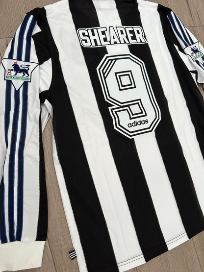 Newcastle Retro Jersey 95/97 Home Black White – Alan Shearer #9 – Long Sleeve – Men’s