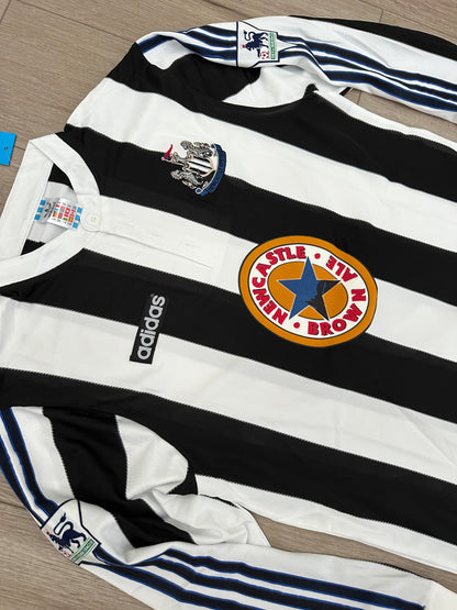 Newcastle Retro Jersey 95/97 Home Black White – Alan Shearer #9 – Long Sleeve – Men’s