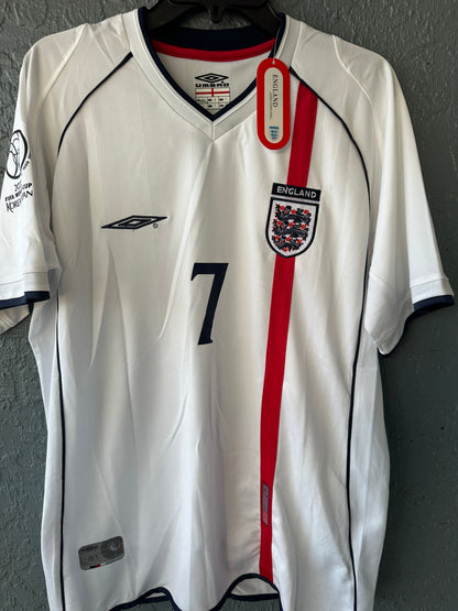 England David Beckham #7 Retro Soccer Jersey Home White FWC 2002 Men Size Shirt