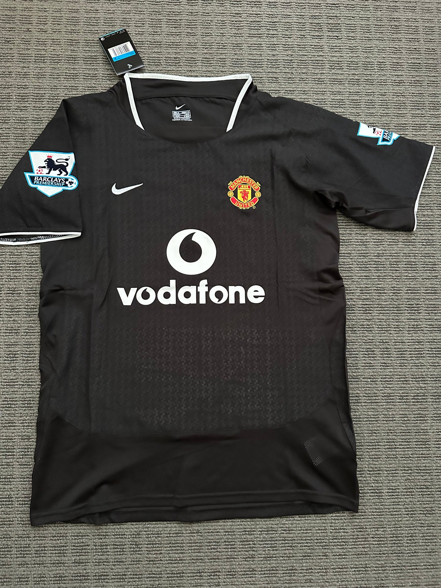 Manchester United 2003/04 Away Retro Soccer Jersey – Cristiano Ronaldo #7 – Men’s