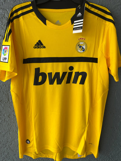 Real Madrid 2011/12 Home Retro Soccer Jersey – Iker Casillas #1 – Yellow – Men’s