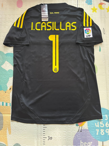 Real Madrid 2011/12 Away Retro Soccer Jersey – Iker Casillas #1 – Black – Men’s