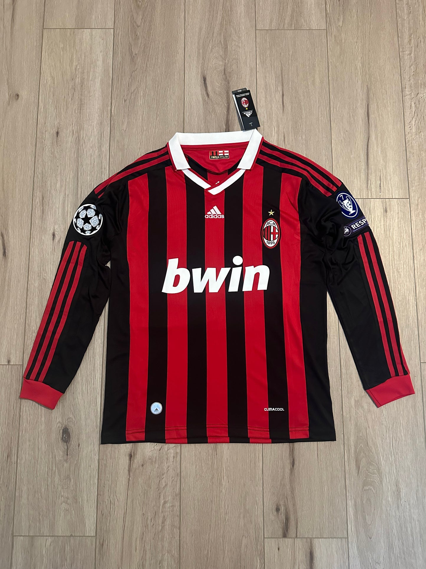 Milan Retro Jersey 09/10 Home Long Sleeve – Ronaldinho #80 – Men’s