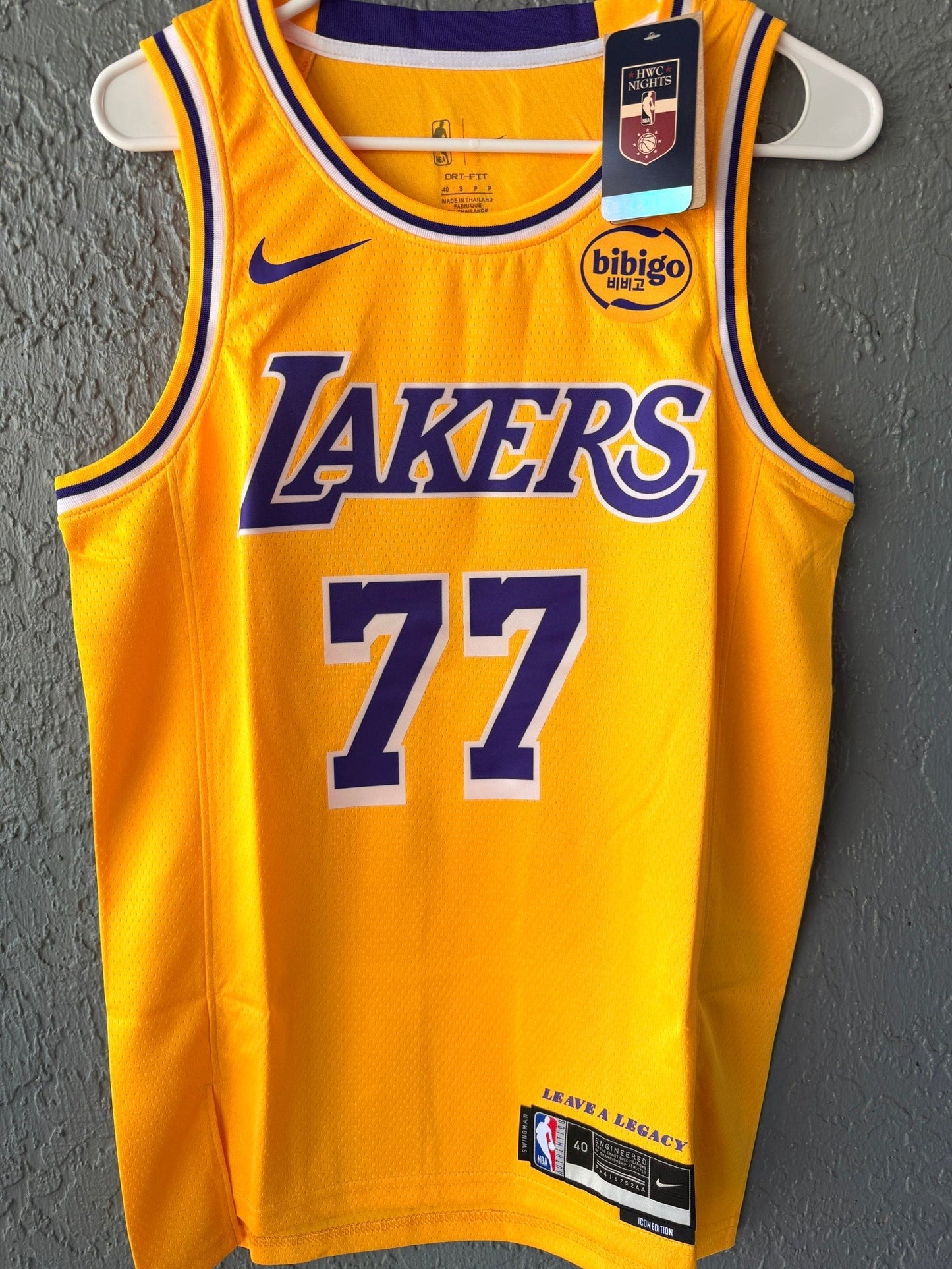 Los Angeles Luka Doncic #77 Yellow Basketball Jersey Men