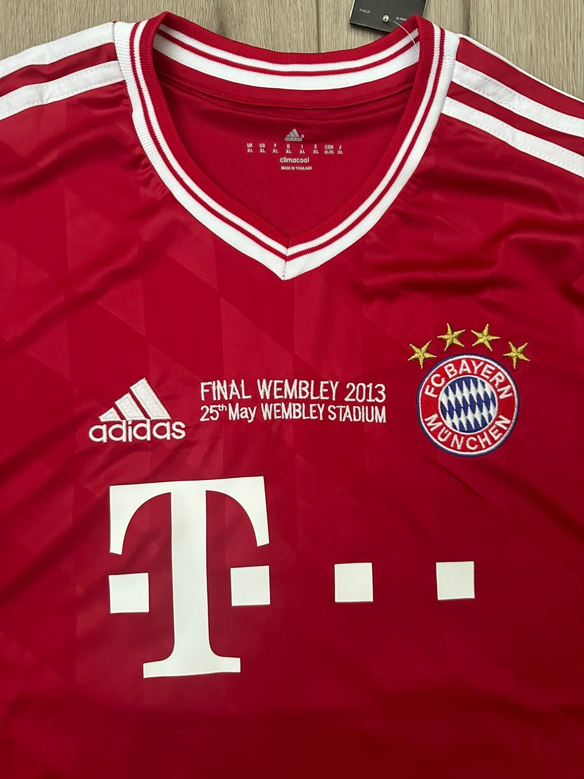 Bayern Munich Thomas Muller 2013 Final Red Retro Soccer Jersey Men