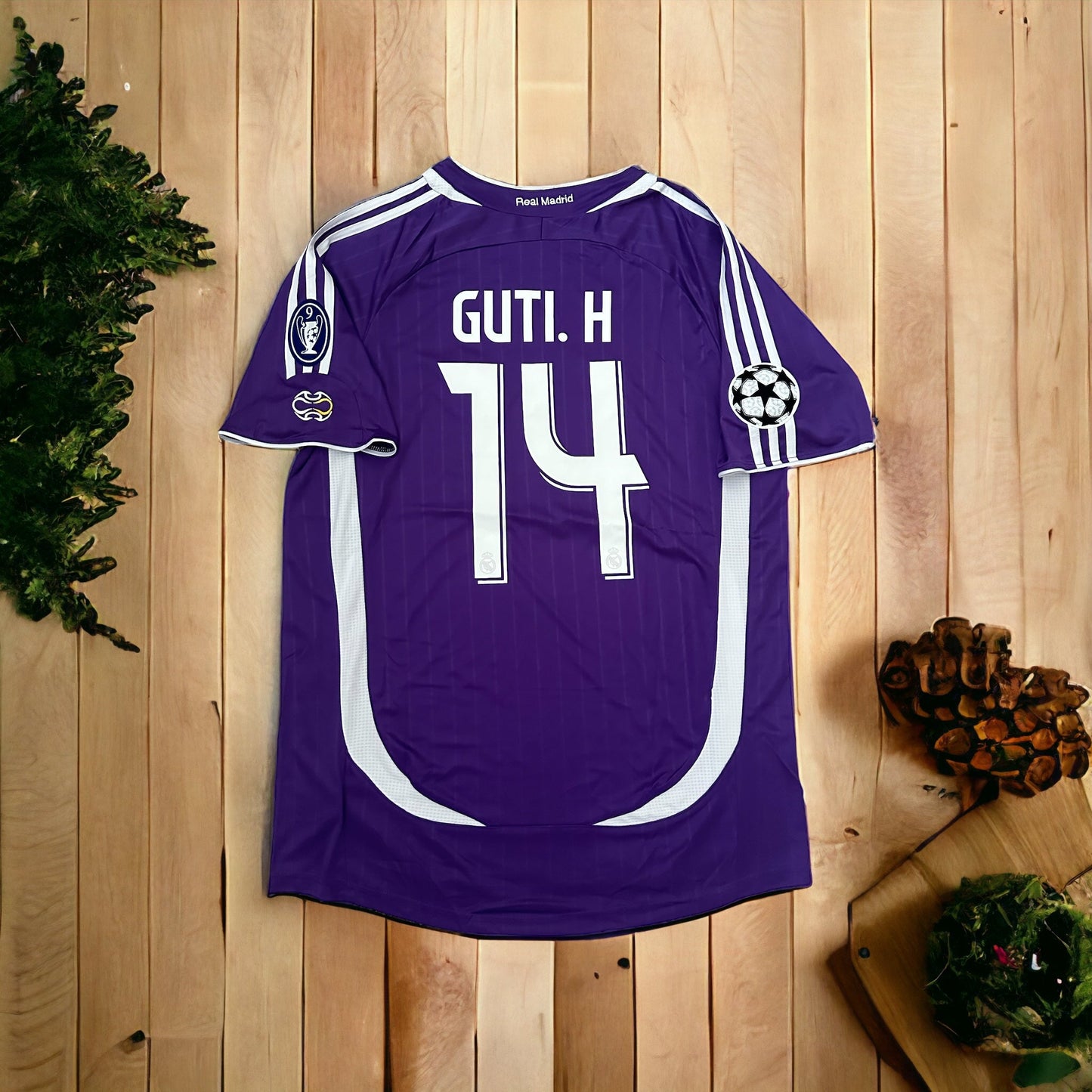 Real Madrid 2006 Away Retro Soccer Jersey – Guti #14 – Purple – Men’s