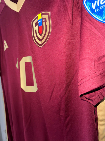 Venezuela Yeferson Soteldo #10 2024 Home Red Soccer Jersey Men Size XL Deal