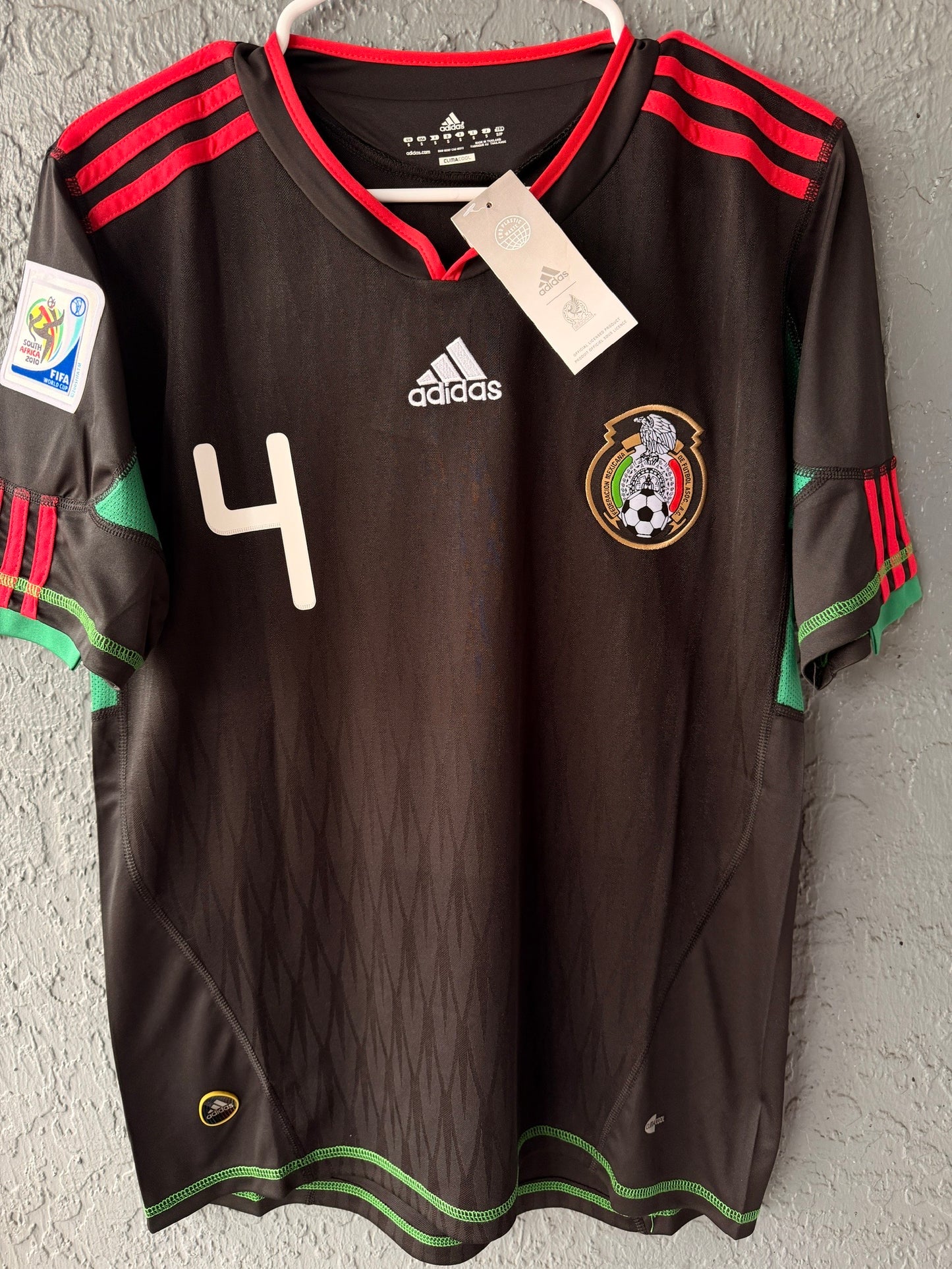 Mexico Rafael Marquez #4 2010 Away Black Retro Soccer Jersey Men