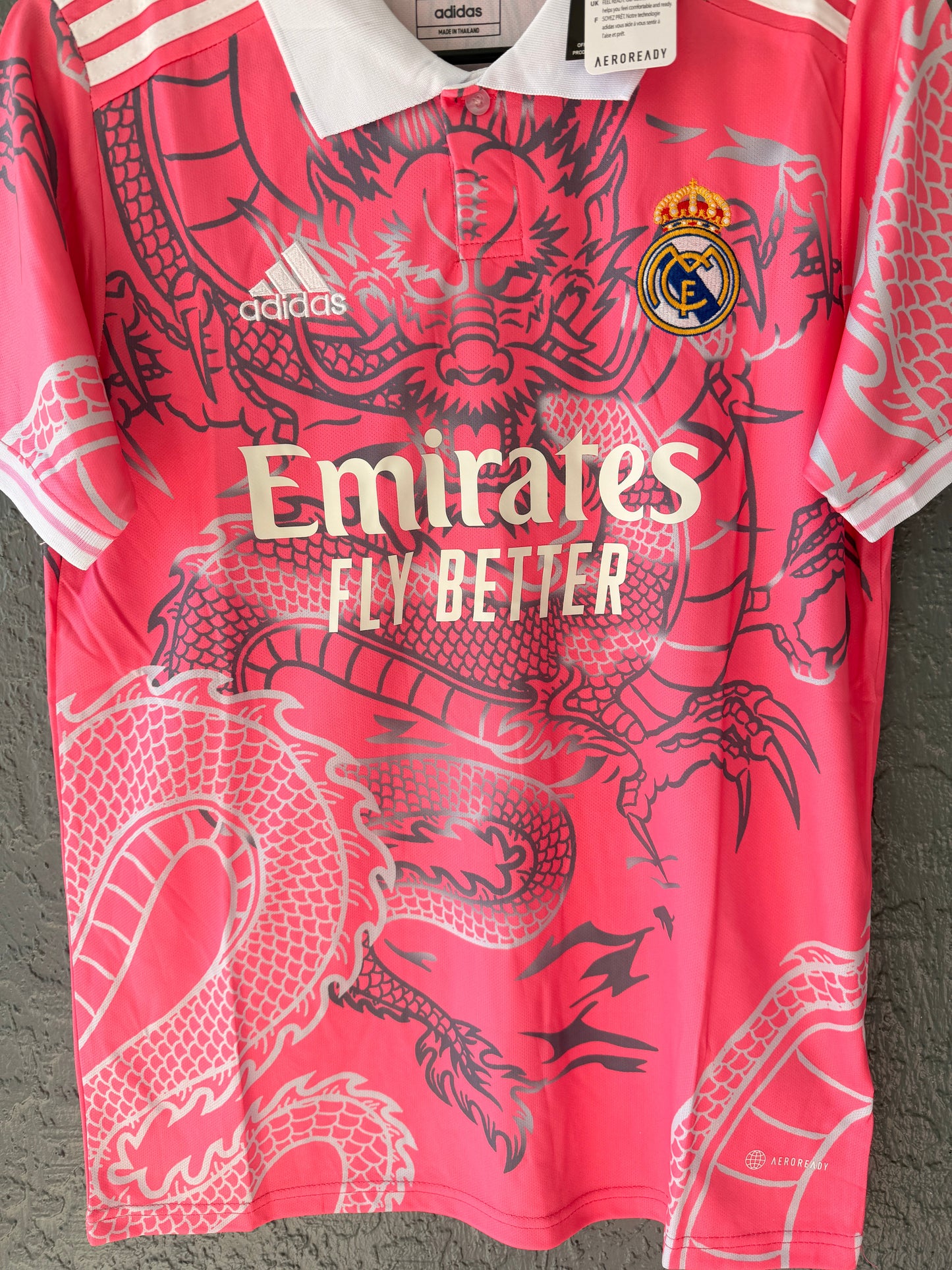 Real Madrid 23/24 Vinicius Jr #7 Dragon Pink Soccer Jersey Men’s Size