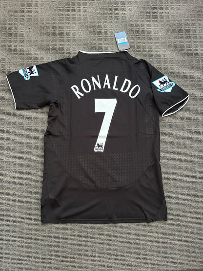 Manchester United 2003/04 Away Retro Soccer Jersey – Cristiano Ronaldo #7 – Men’s