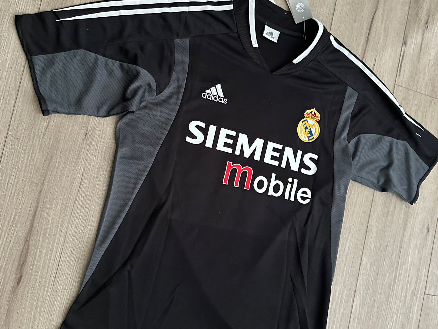 Real Madrid Luis Figo #10 2004/05 Black Away Retro Soccer Jersey Men
