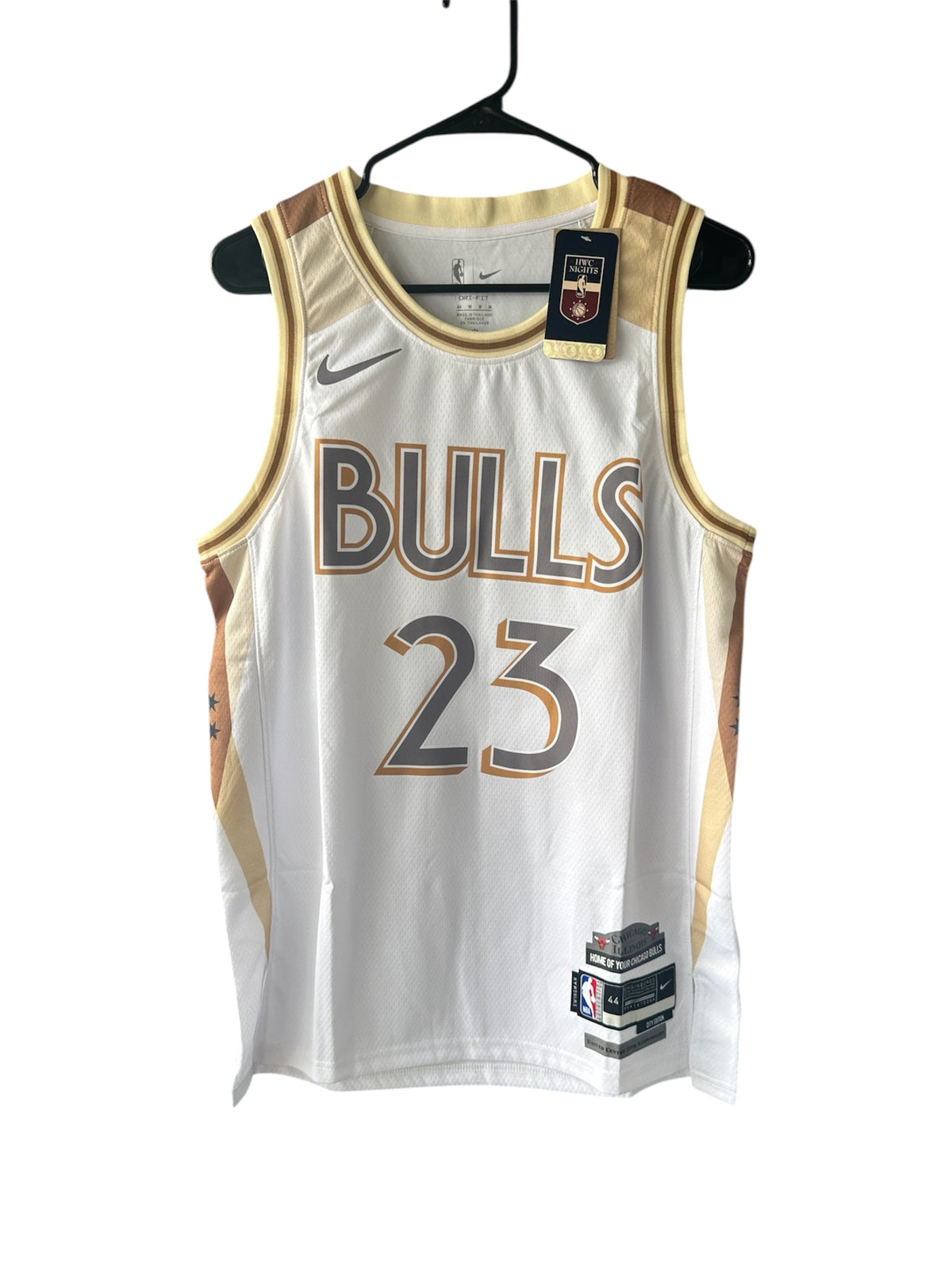 Chicago Michael Jordan #23 White Retro Basketball Jersey Men Size