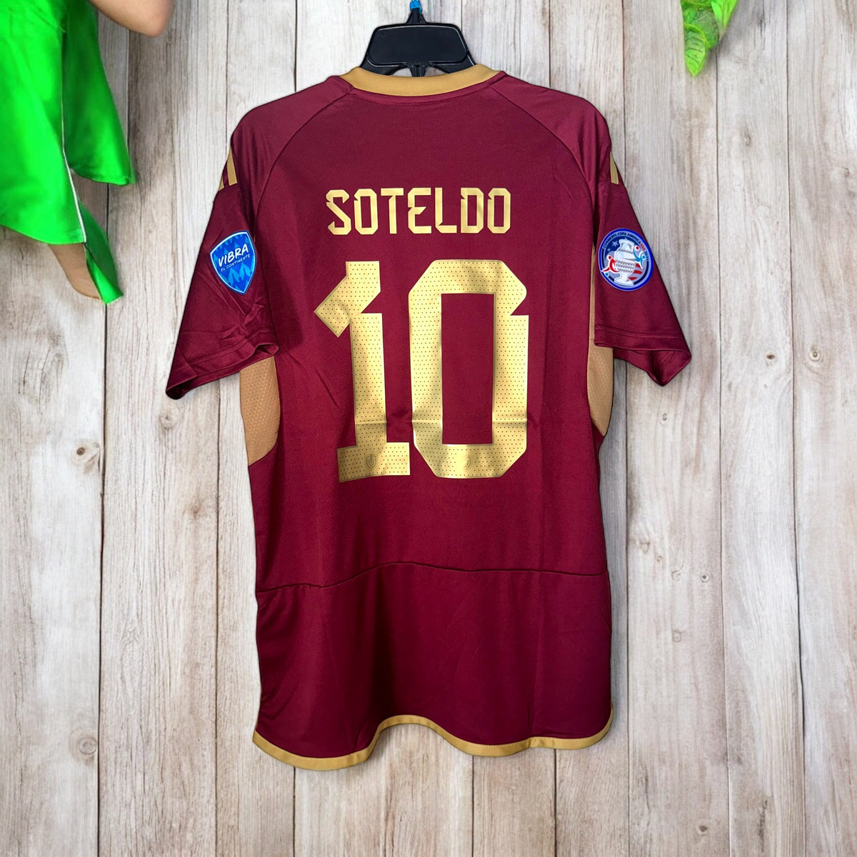 Venezuela Yeferson Soteldo #10 2024 Home Red Soccer Jersey Men Size XL Deal