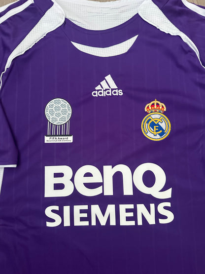 Real Madrid 2006 Away Retro Soccer Jersey – Guti #14 – Purple – Men’s
