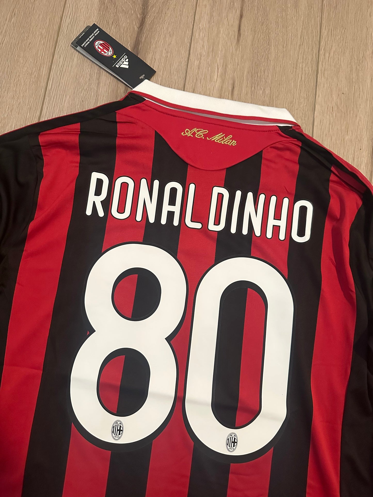Milan Retro Jersey 09/10 Home Long Sleeve – Ronaldinho #80 – Men’s