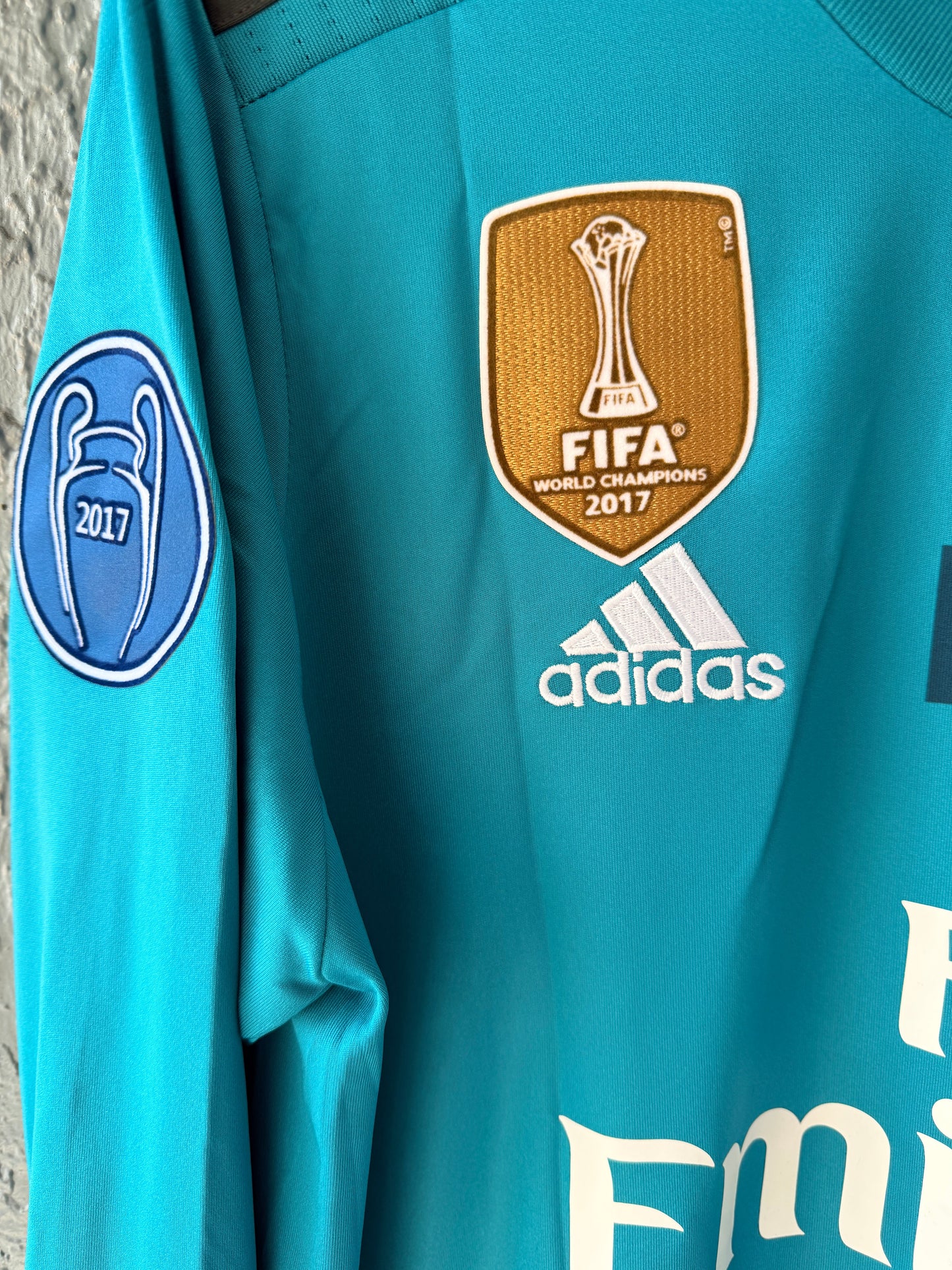 Real Madrid 2017/18 Away UCL Retro Soccer Jersey – Cristiano Ronaldo #7 – Green Long Sleeve Men
