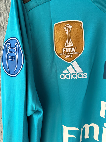 Real Madrid 2017/18 Away UCL Retro Soccer Jersey – Cristiano Ronaldo #7 – Green Long Sleeve Men