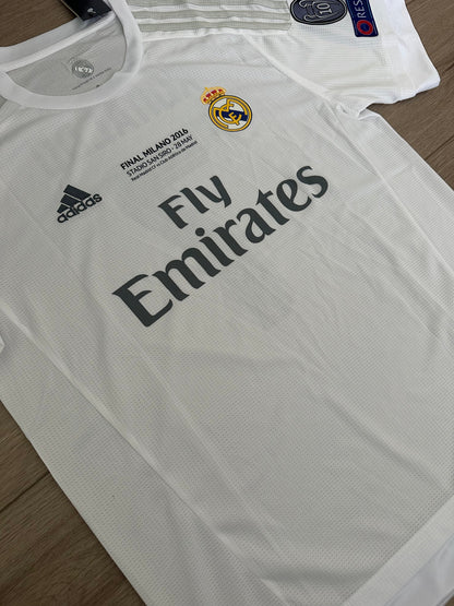 Real Madrid Cristiano Ronaldo #7 Soccer Jersey 2016 Home White Men