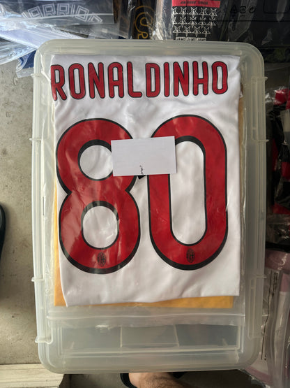 Milan 2009/10 Away Retro Soccer Jersey – Ronaldinho #80 – Men’s