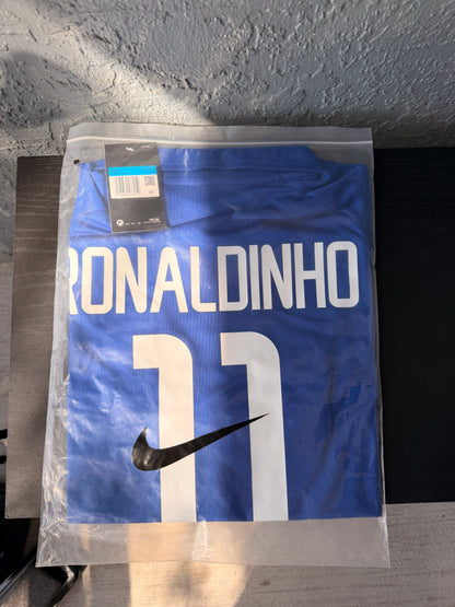 Brazil Retro Jersey 2002 World Cup Away Blue – Ronaldinho #11 – Men’s