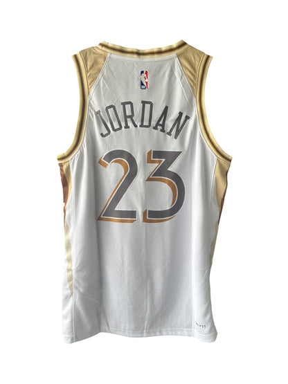 Chicago Michael Jordan #23 White Retro Basketball Jersey Men Size