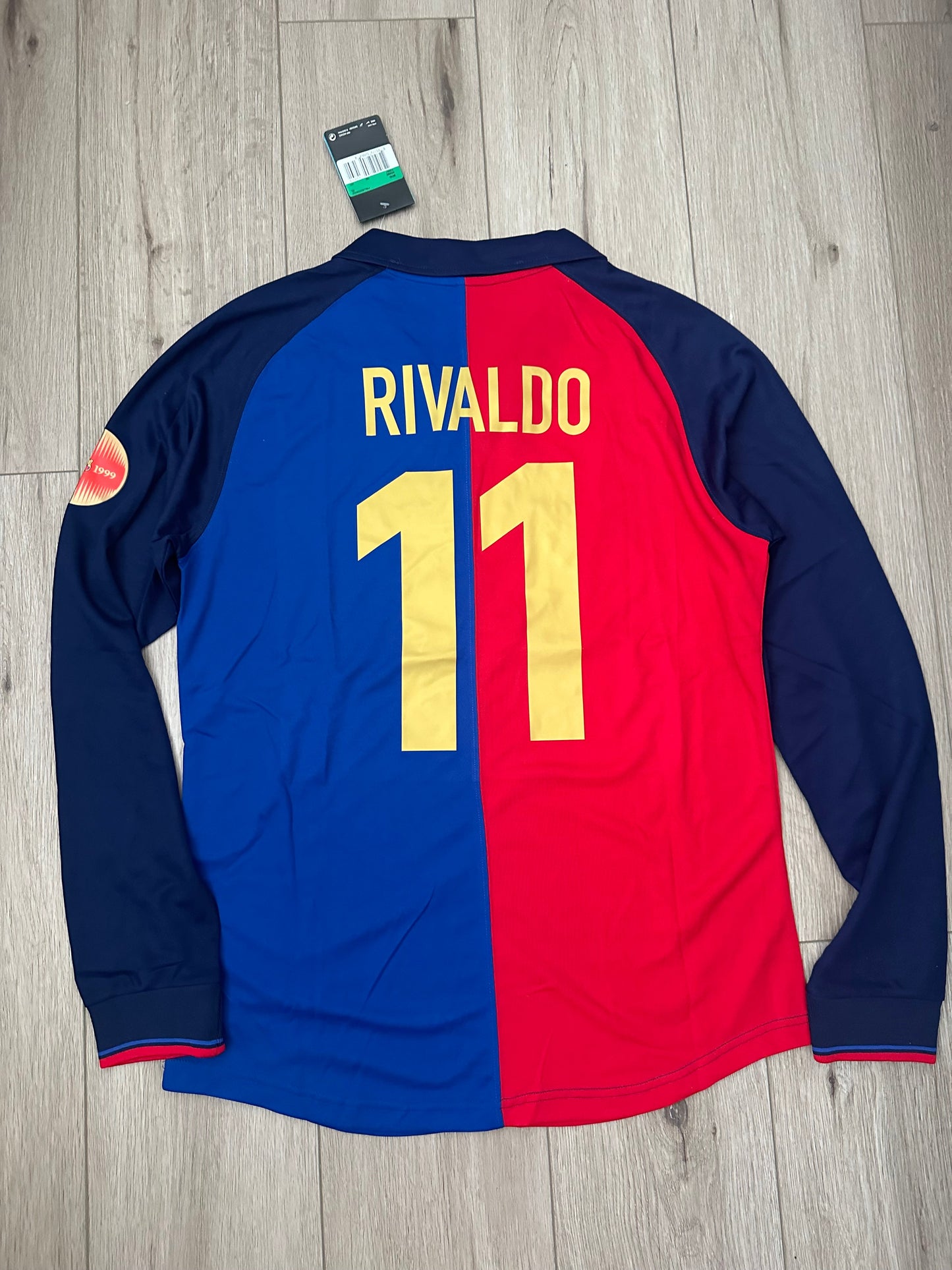 Barcelona Retro Jersey 1999 Home Long Sleeve – Rivaldo #11 – Men’s