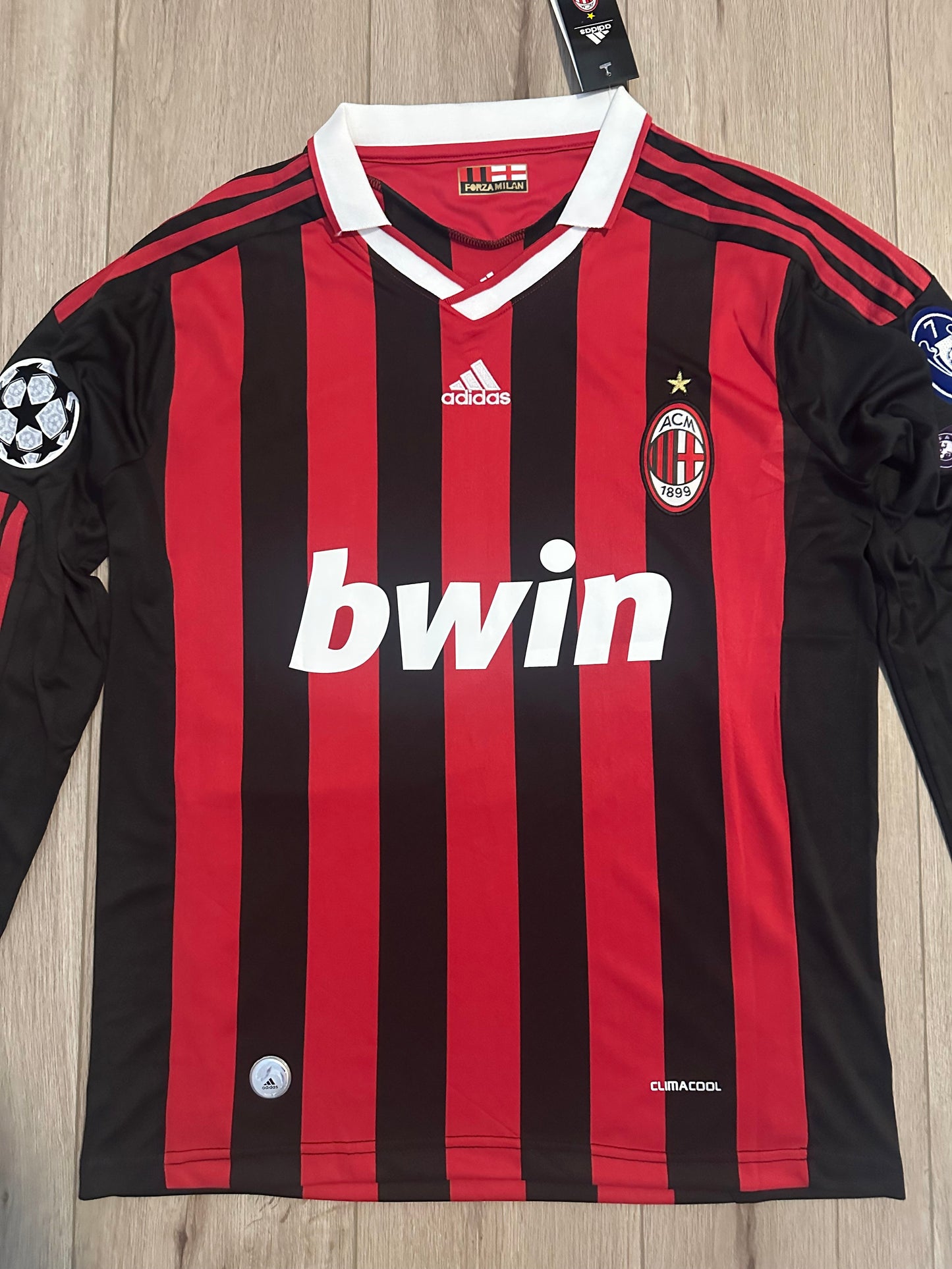Milan Retro Jersey 09/10 Home Long Sleeve – Ronaldinho #80 – Men’s