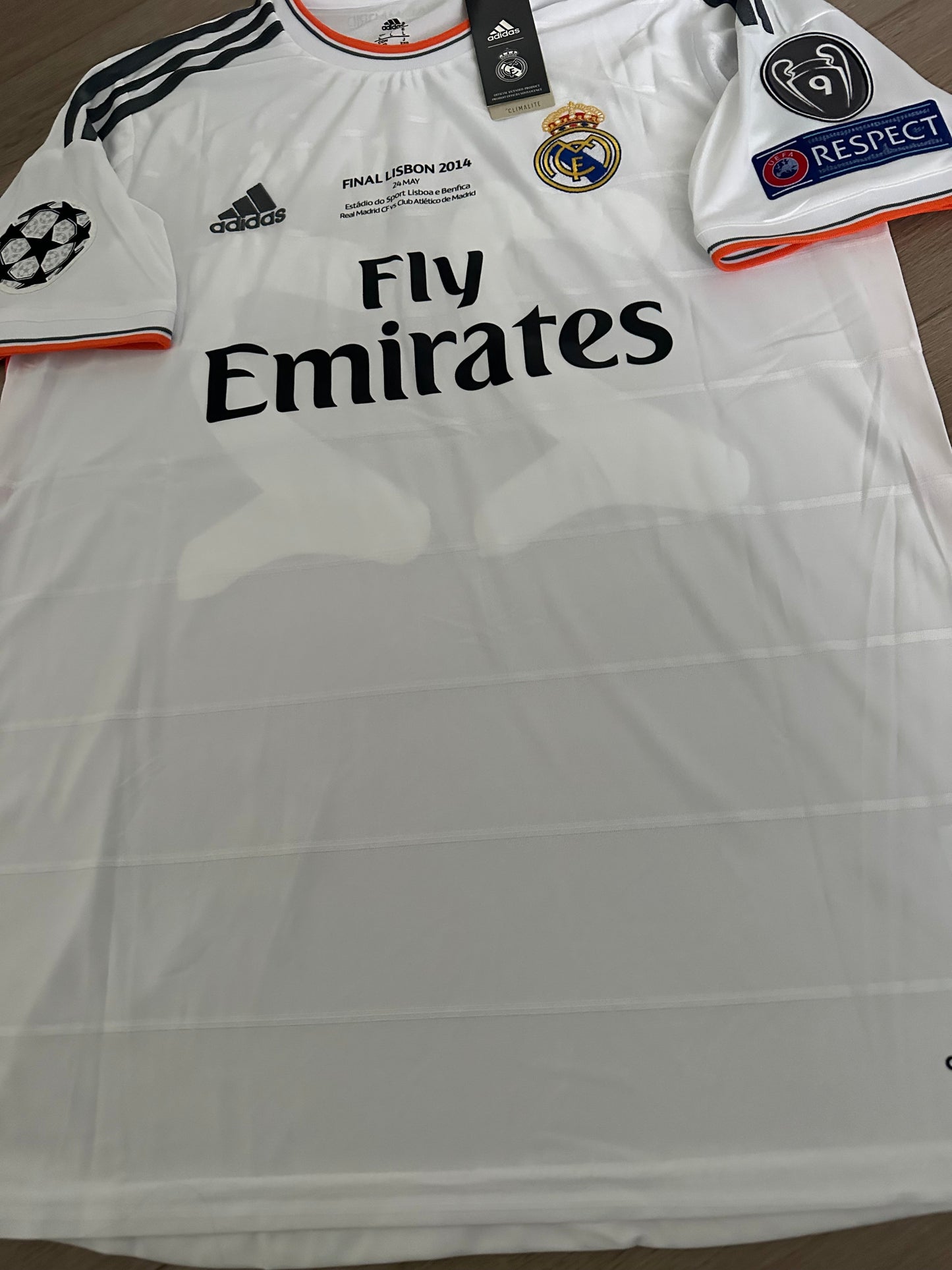 Real Madrid Angel Di Maria #11 2013/14 Home Retro Soccer Jersey Men