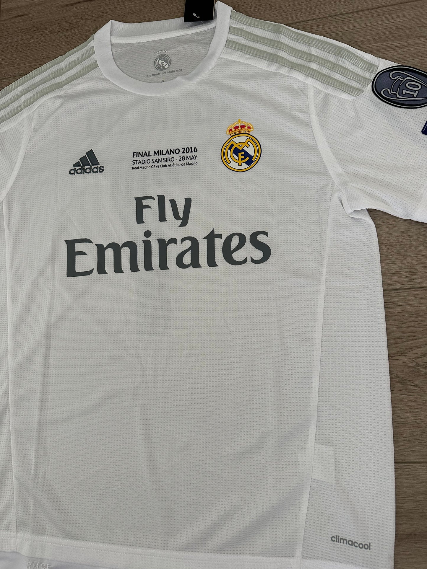 Real Madrid Cristiano Ronaldo #7 Soccer Jersey 2016 Home White Men