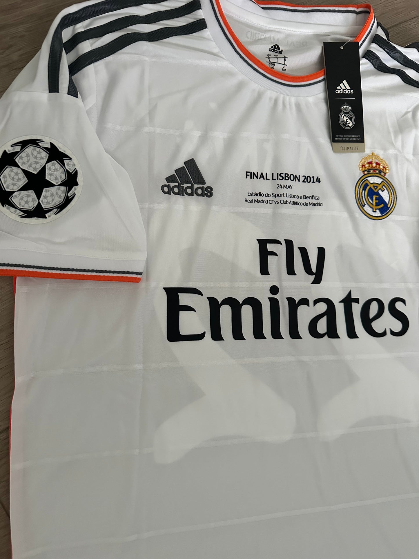 Real Madrid Angel Di Maria #11 2013/14 Home Retro Soccer Jersey Men
