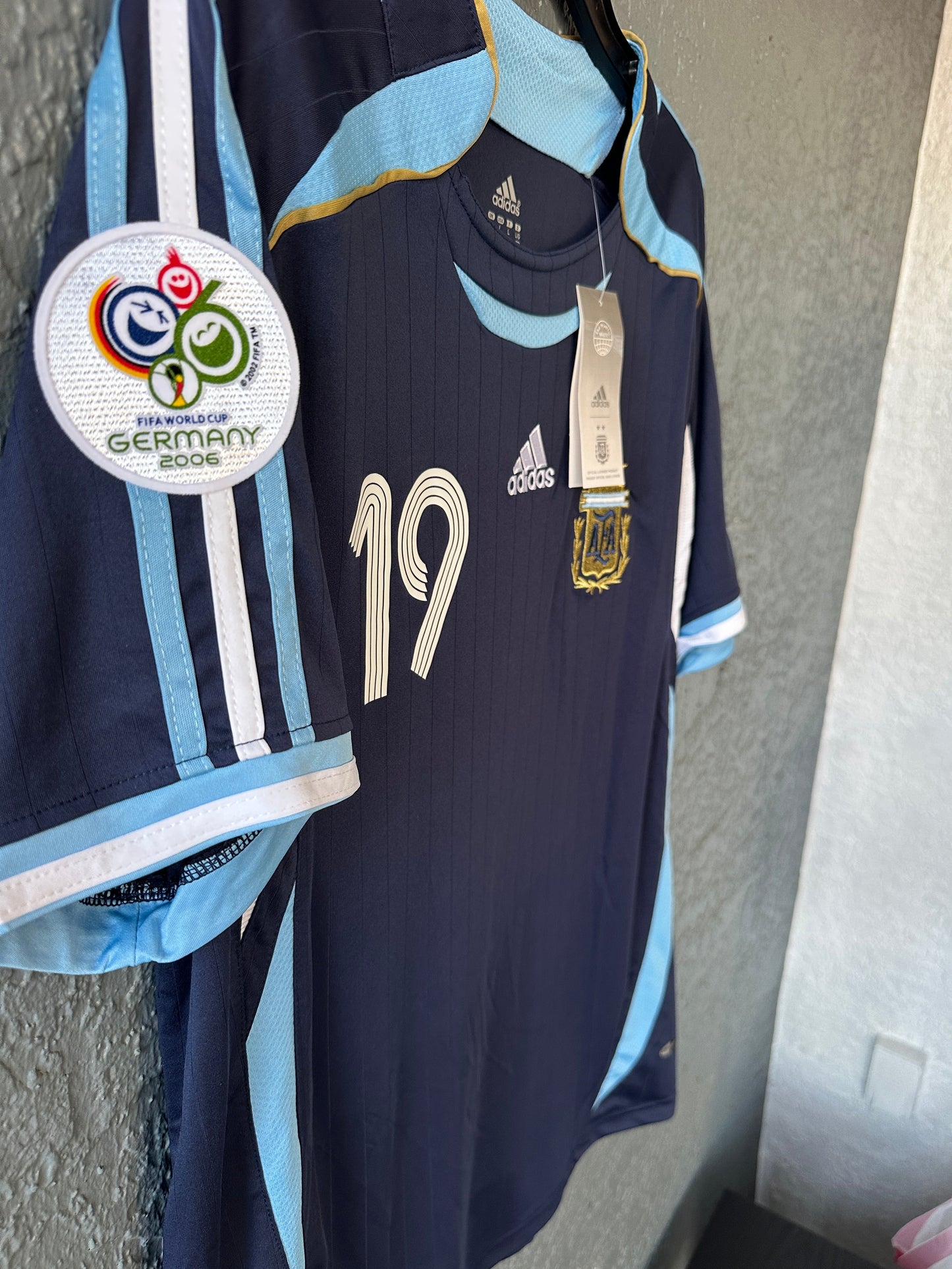 Argentina Lionel Messi #19 2006 World Cup Away Blue Retro Soccer Jersey Men