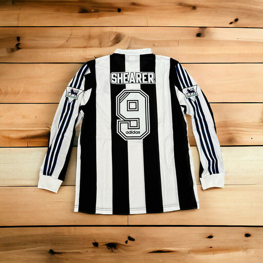 Newcastle Alan Shearer #9 1995/97 Home Long Sleeve Retro Soccer Jersey Men Size