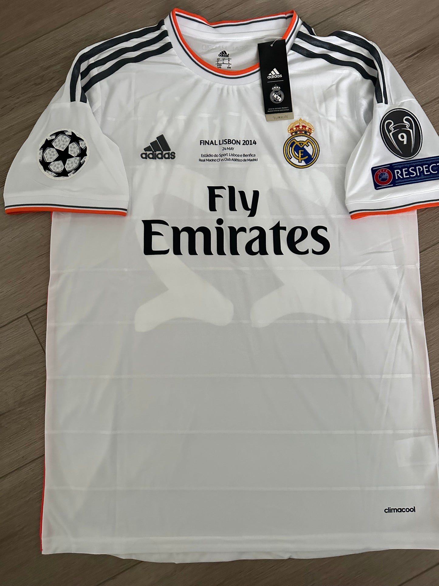 Real Madrid Angel Di Maria #11 2013/14 Home Retro Soccer Jersey Men
