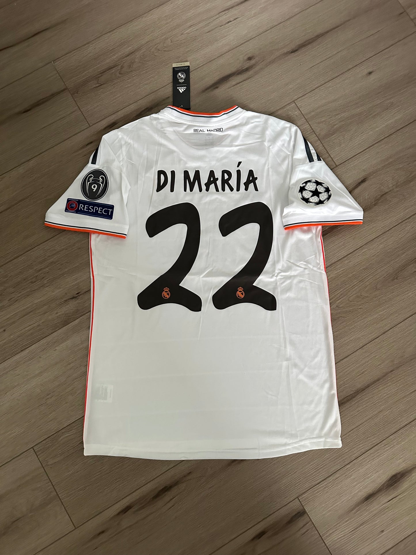 Real Madrid Angel Di Maria #11 2013/14 Home Retro Soccer Jersey Men